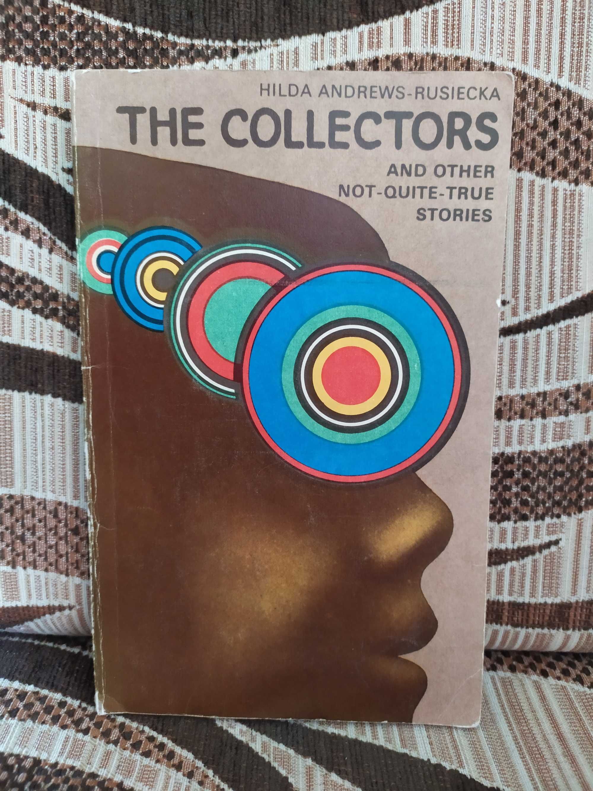 The collectors - Hilda Andrews-Rusiecka