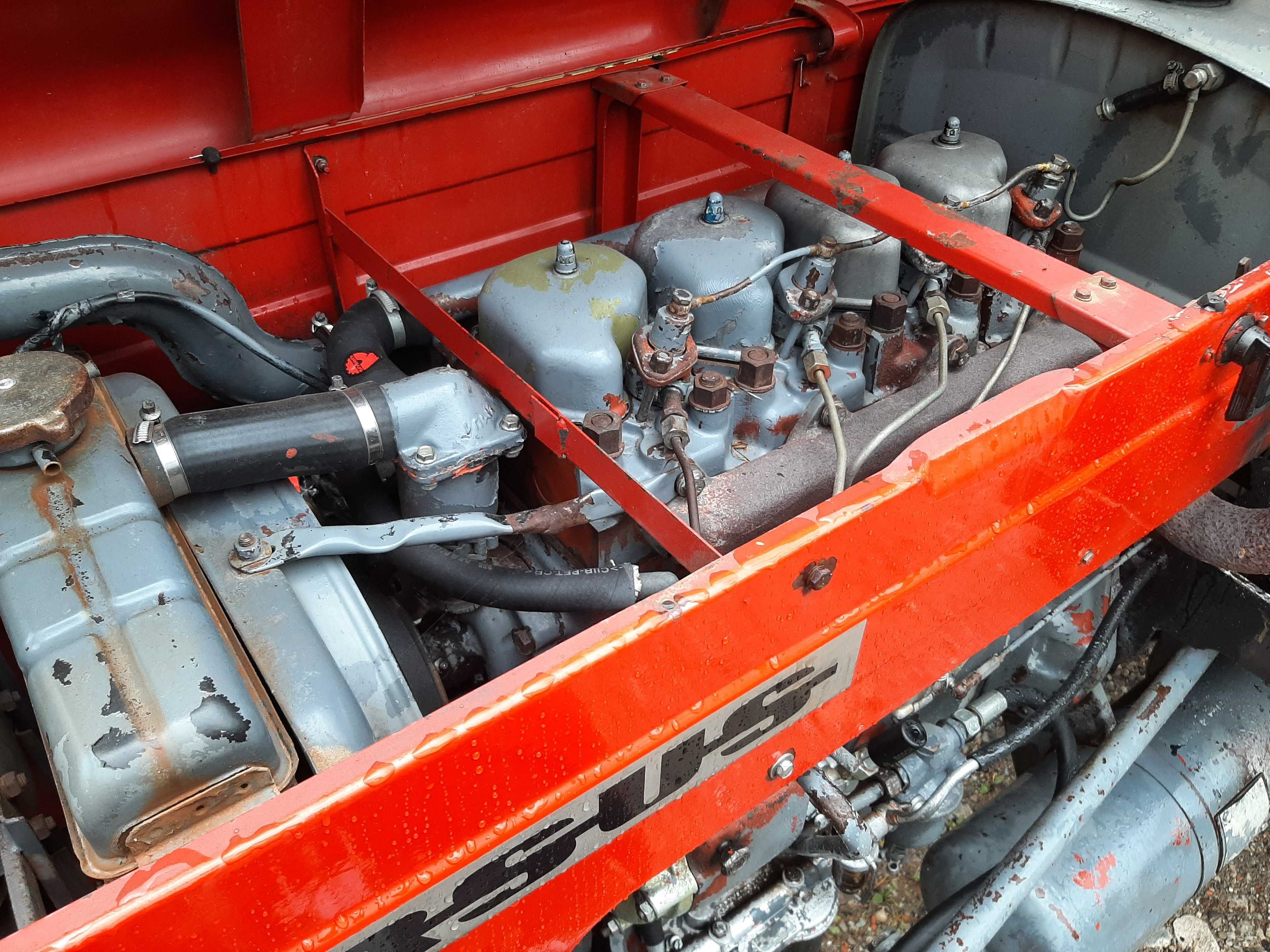 Ursus C 360 z Kabiną silnik Zetor 7211