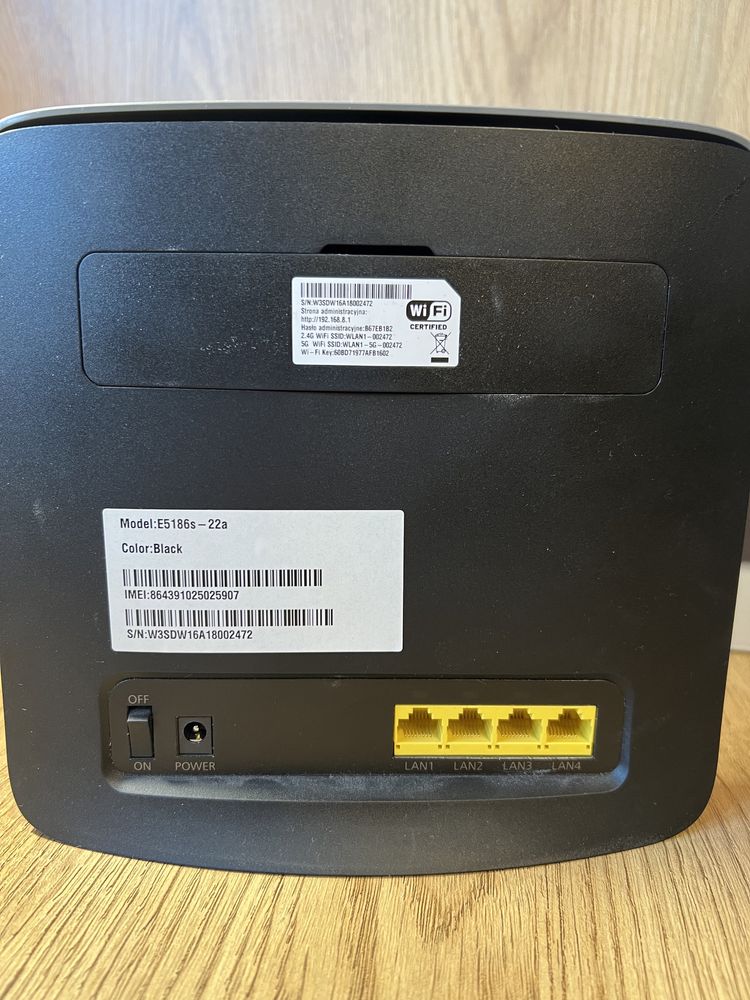 Router z modemem Huawei E5186s - 22a czarny