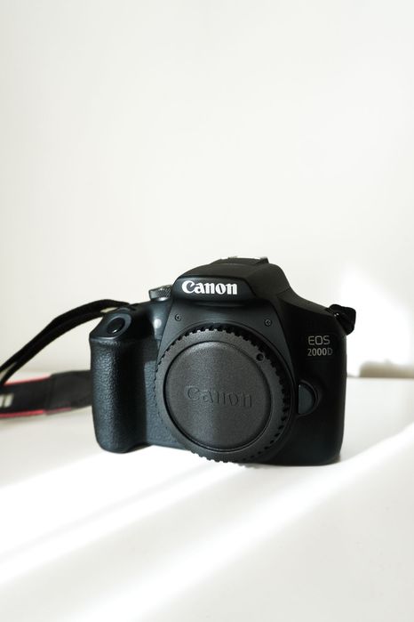 Maquina Fotografica, KIT CANON EOS 2000D