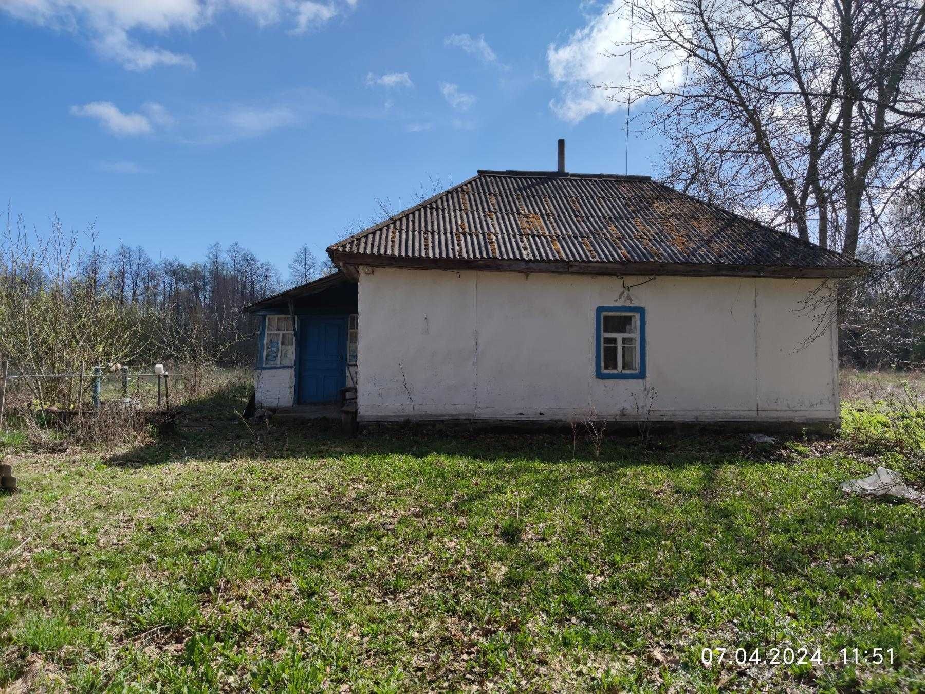 Будинок в селі в 5км від міста Остер