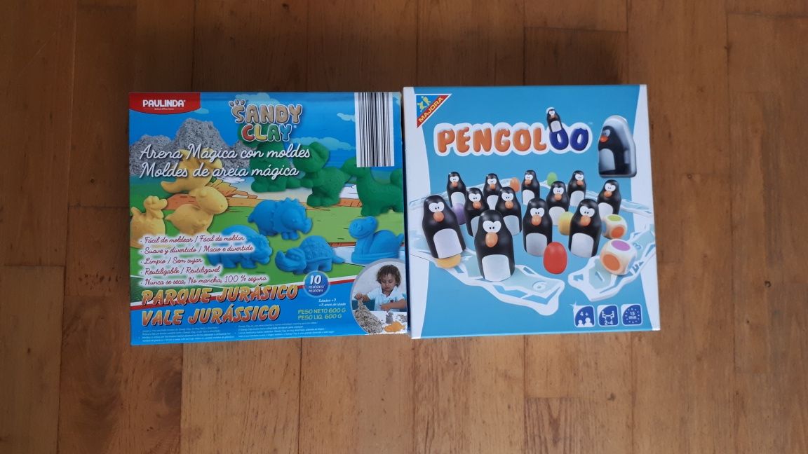 Vendo jogos areia mágica +3 anos / pengoloo +4 anos