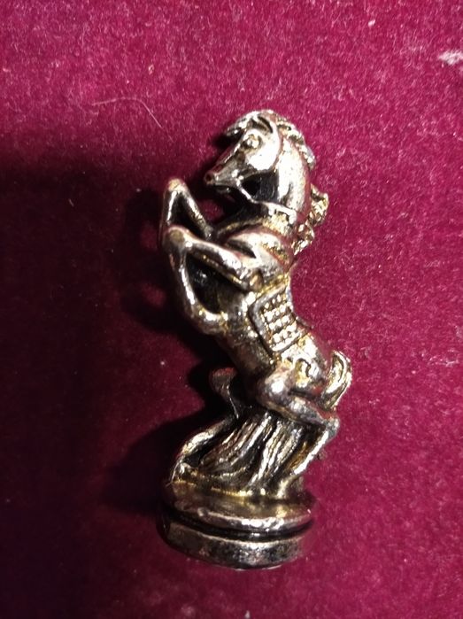 Шахи з кейсом...