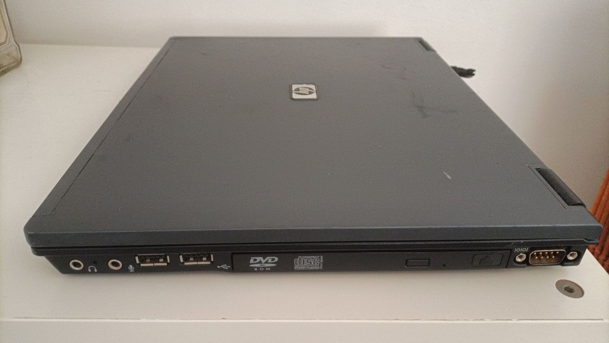 HP Compaq (model: nc6220)