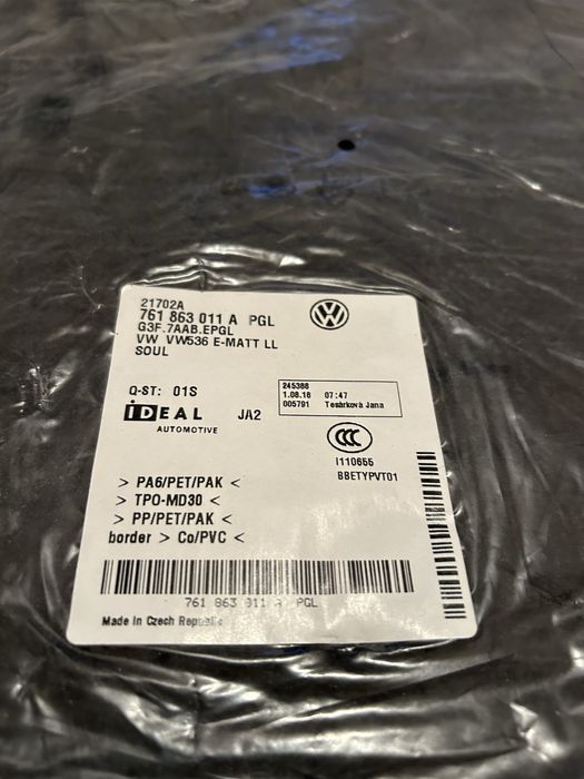 Dywaniki welurowe VW Touareg Nowe