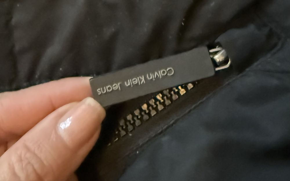 Пуховик оригінал Calvin Klein