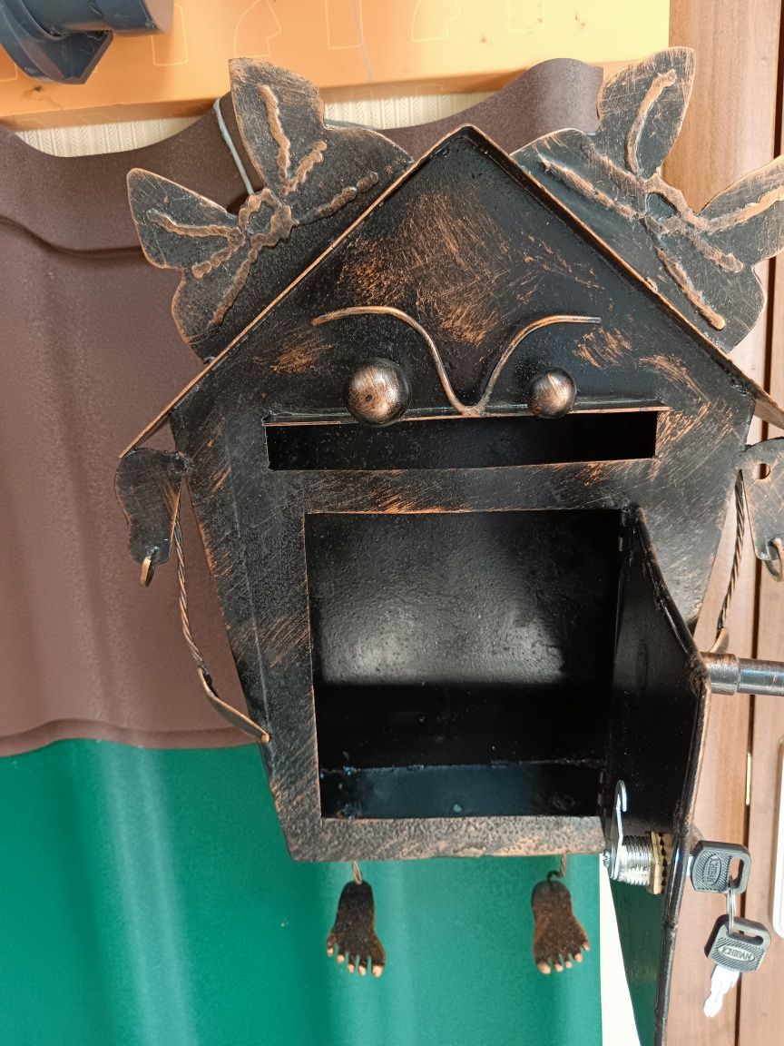 Эксклюзивный почтовый ящик из металла