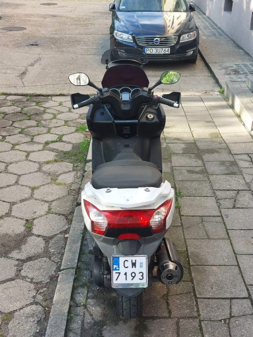 Kymco Downtown 125cc 2009r    na KAT B   36 tyś km   (Dink Street)
