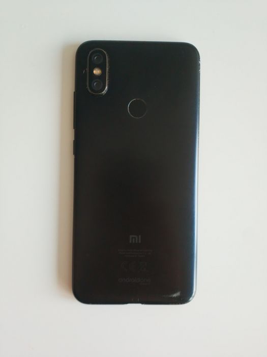 Мобільний телефон Xiaomi Mi A2