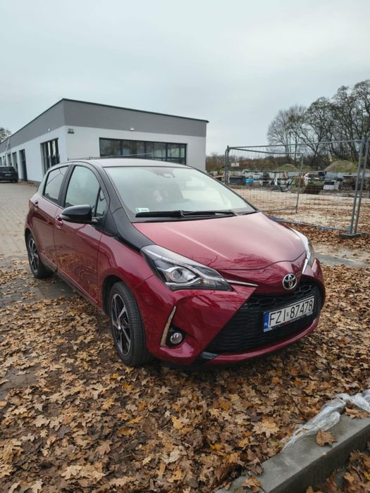 Toyota Yaris Selection Polski salon* niski przebieg* garaż