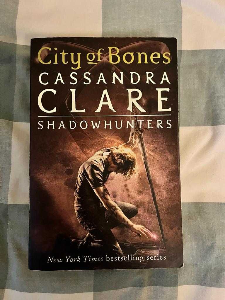 The Mortal Instruments Boxed Set | Shadowhunters | Cassandra Clare