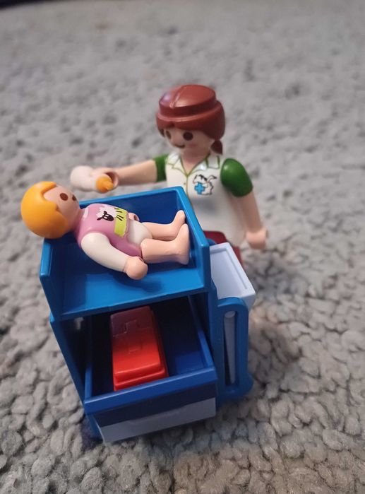 Klocki playmobile wizyta w szpitalu