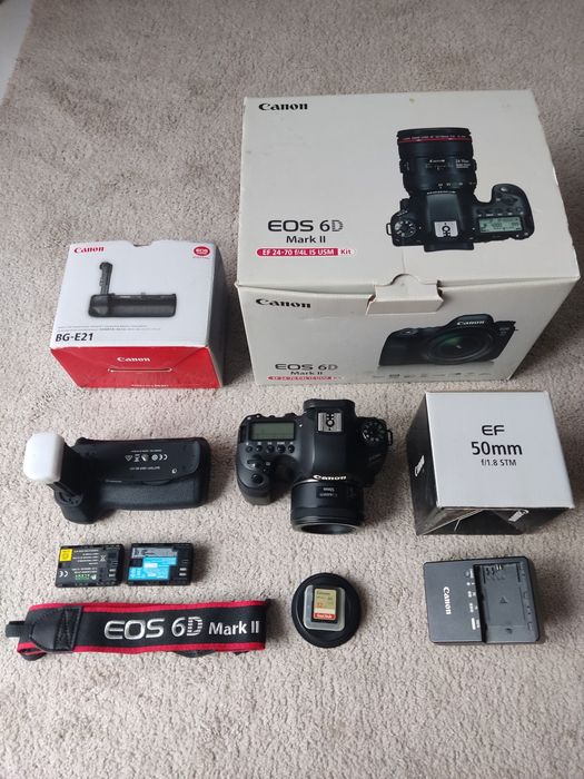 Терміново!  Canon 6D Mark II + додаткові. Пробіг 25 600 кадрів