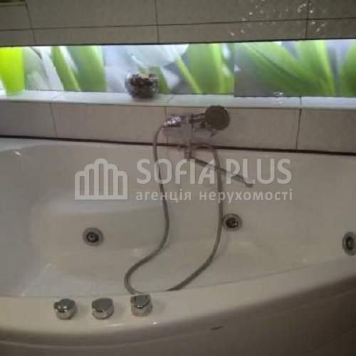 Ексклюзив, срочно! 3к, Притисько-Микільська вул. 2