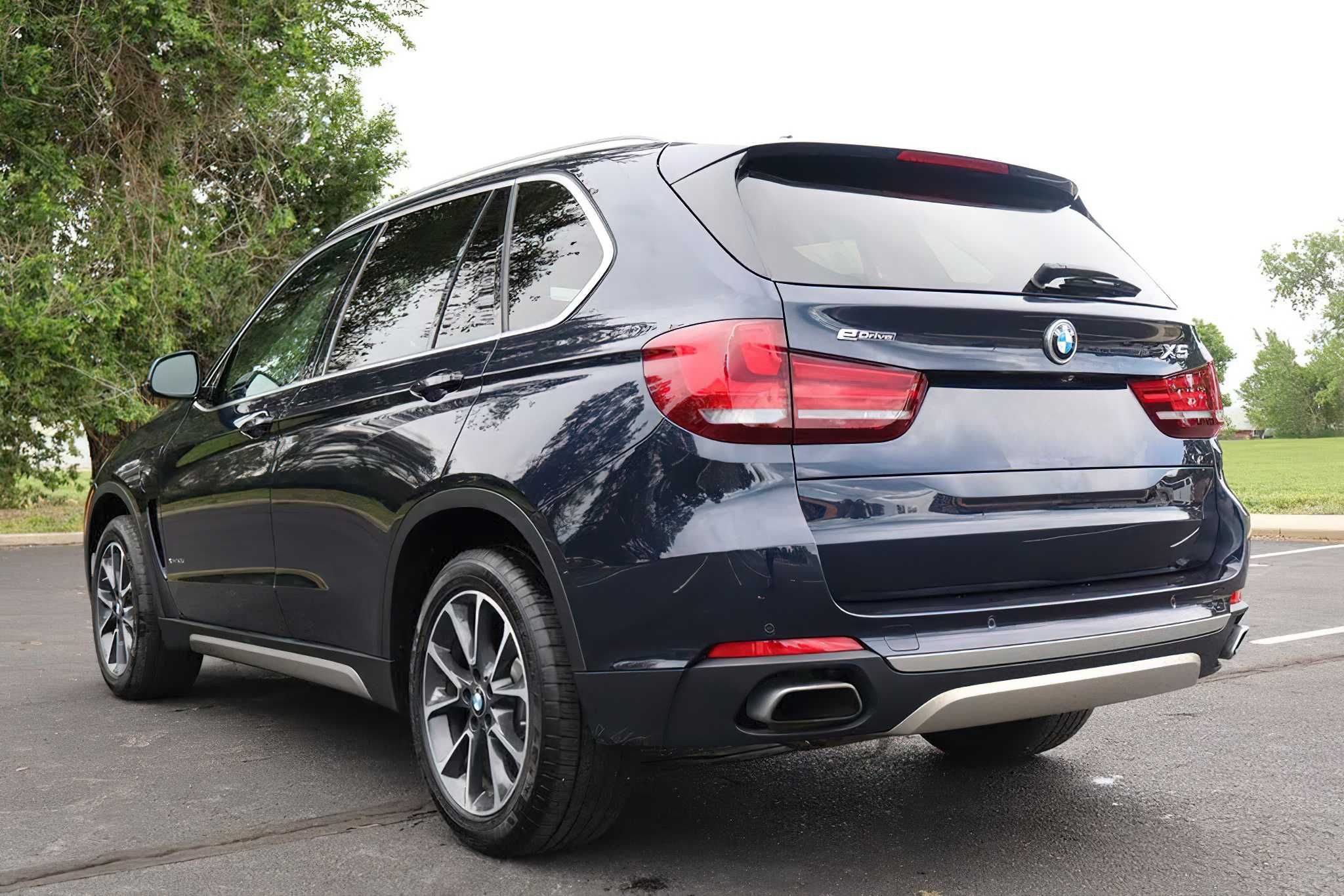 BMW X5      2016