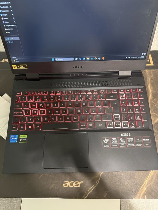 Portátil Gaming ACER Nitro 5 AN515 RTX 4050 c/garantia