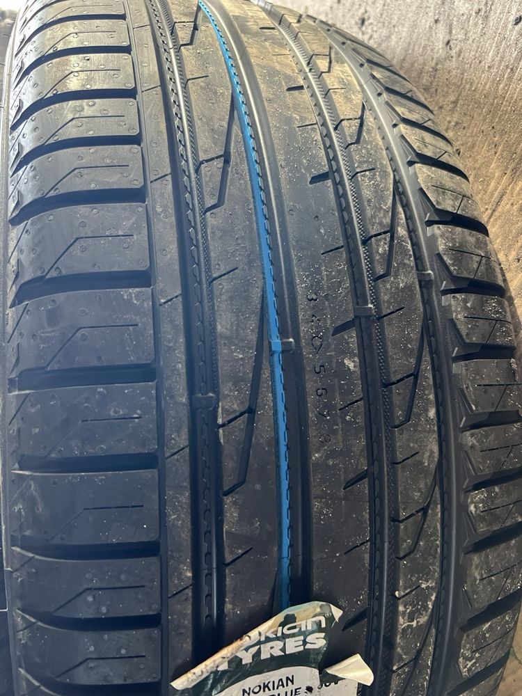 Літні нові шини 285/60R18 116V Nokian Hakka Blue 2 SUV