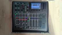 Behringer x32 compact + case