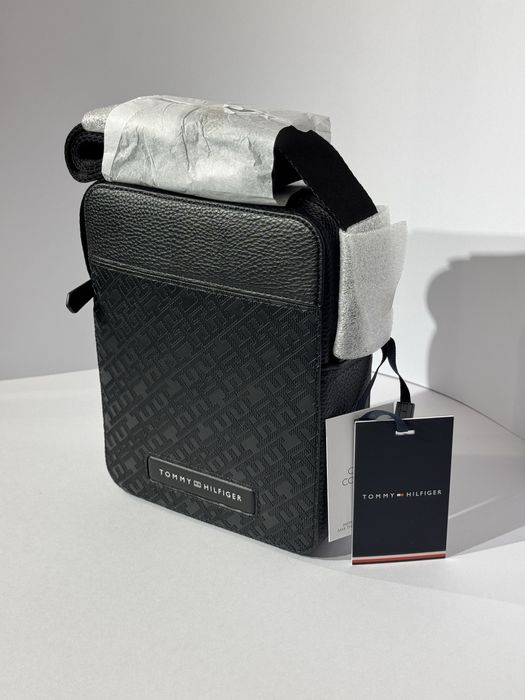 100% ОРИГІНАЛ Tommy Hilfiger monogram reporter чоловіча сумка чорна