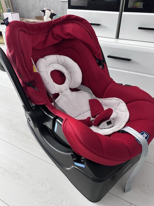 Автокрісло дитяче Chicco i-move 0-6 місяців