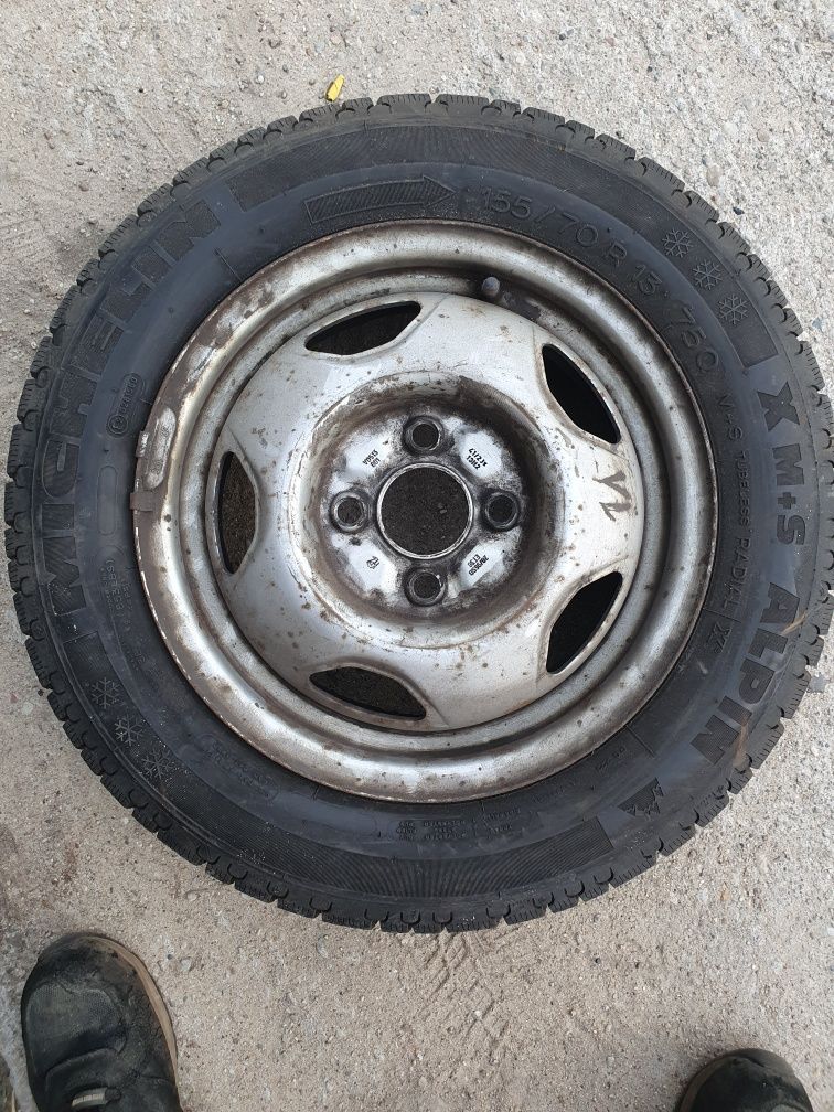 Opony zimowe Michelin R13