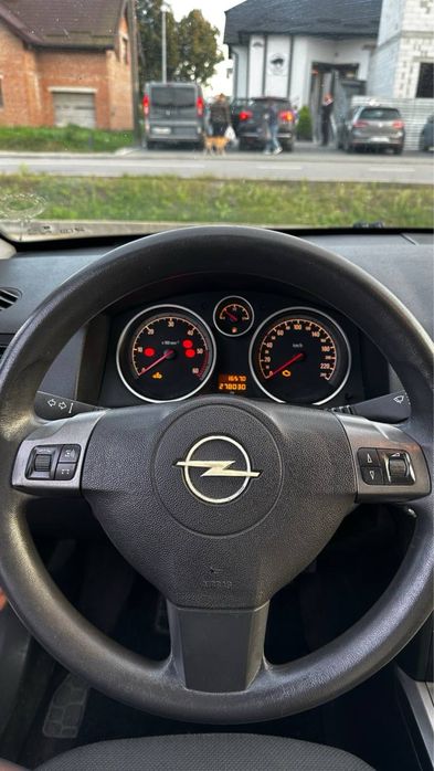 Продам Opel Astra H,авто у Львові