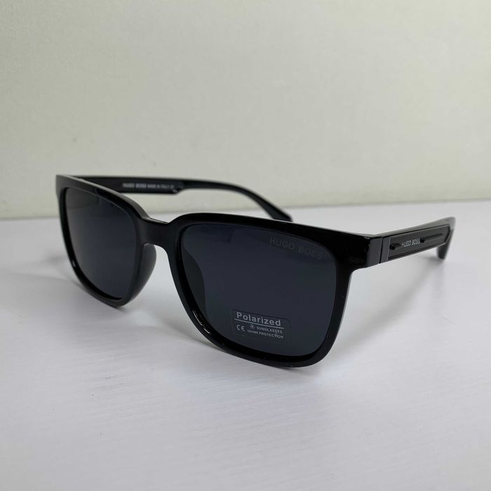 Сонцезахисні окуляри HUGO BOSS полароїд