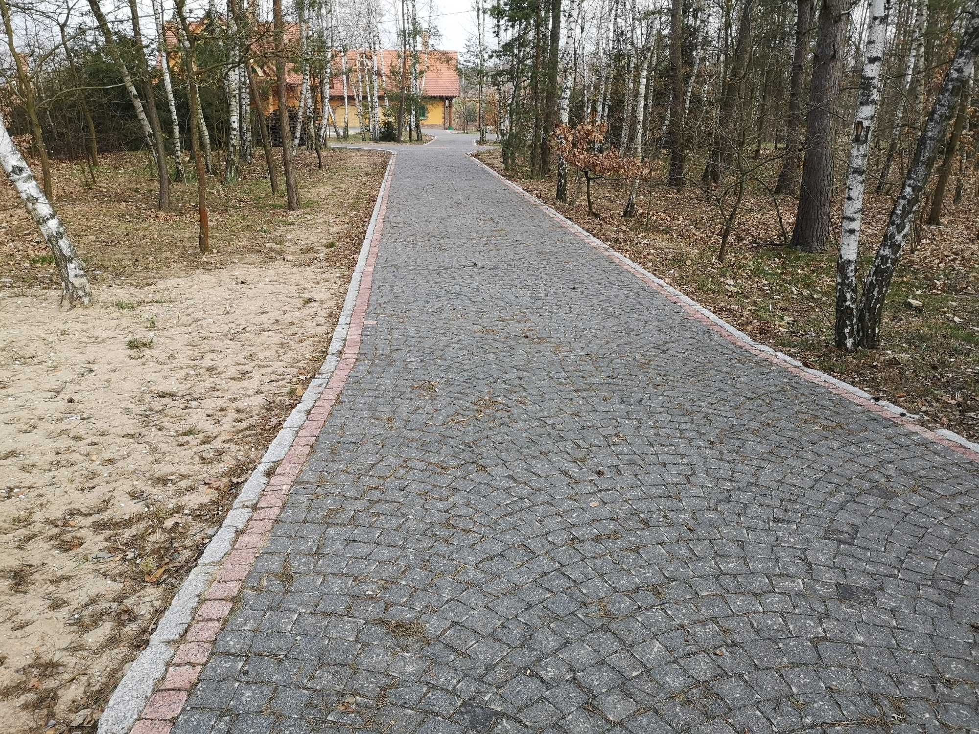 Czarna Kostka Granitowa na podjazdy, drogi, ścieżki. Promocja Zimowa!