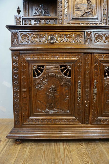 Stary Niespotykany Bogato Rzeźbiony Kredens BRETOŃSKA FIGURY