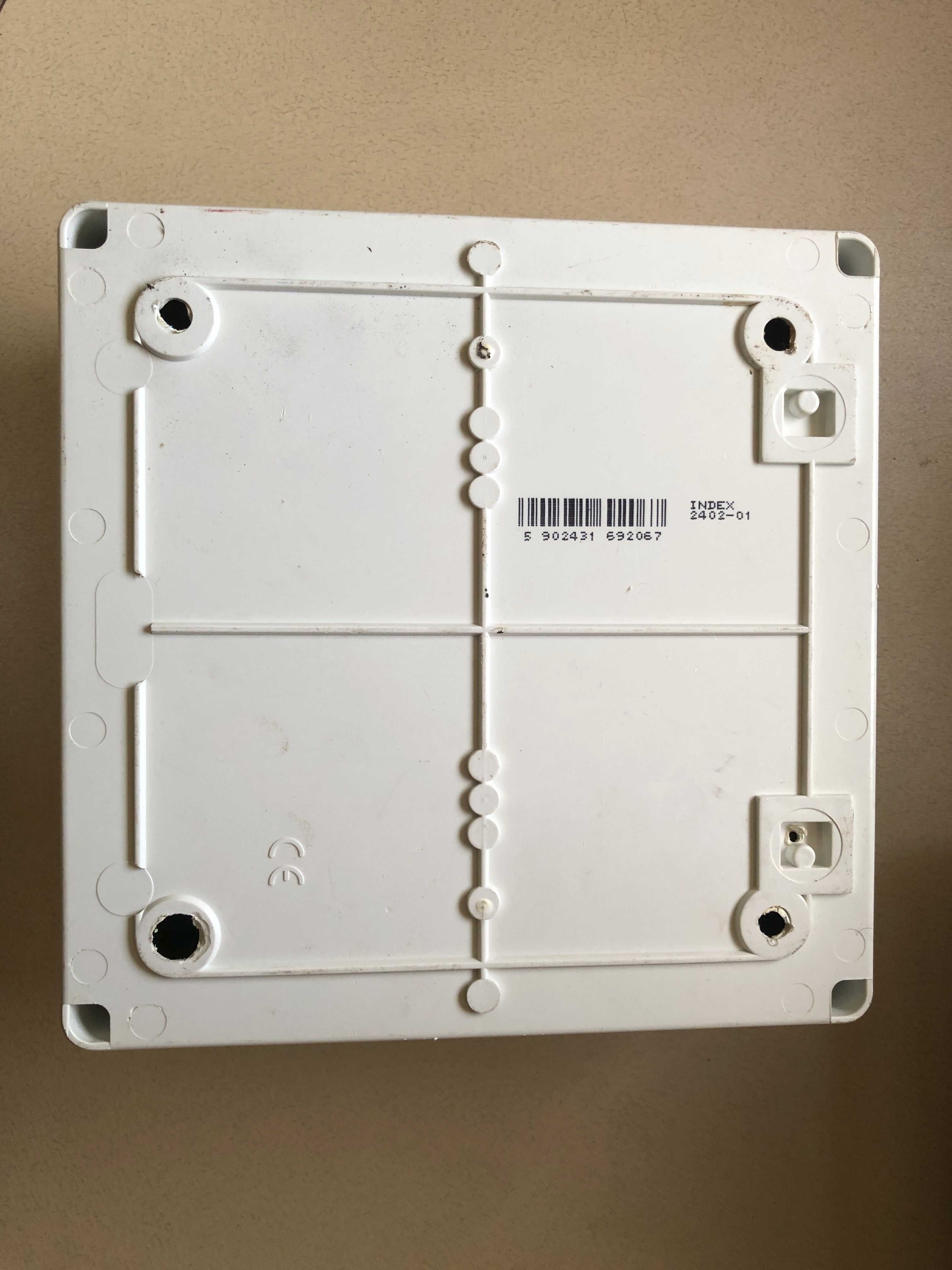 Rozdzielnica natynkowa 1x8 Elektro-Plast + bonus