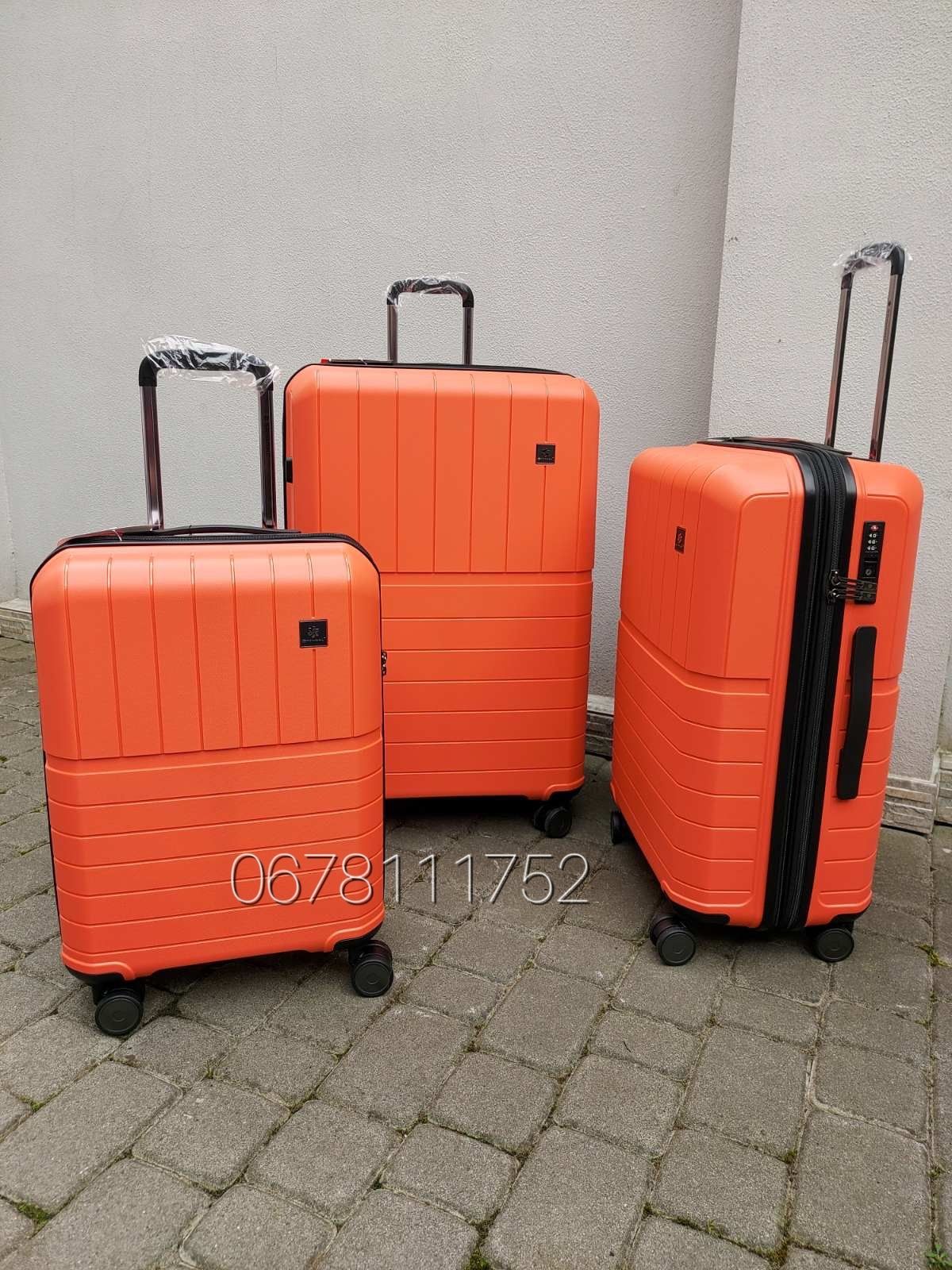 SNOWBALL 39403 Франція валізи чемоданы сумки на колесах ручна поклажа