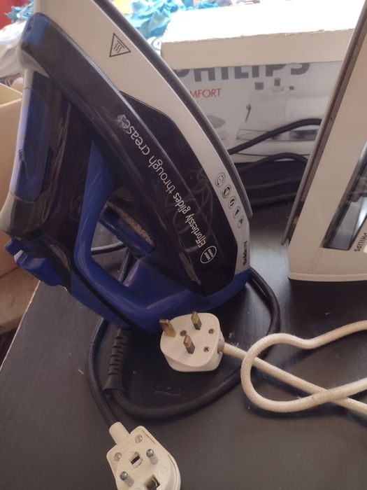 Żelazka firmy Philips i Beldray