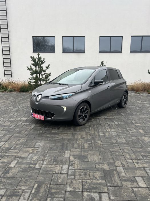 продам рено зое,renault zoe BOSE