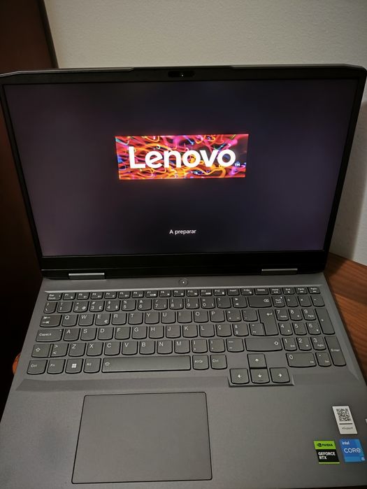 Portátil gamer à venda — estado impecável, como novo