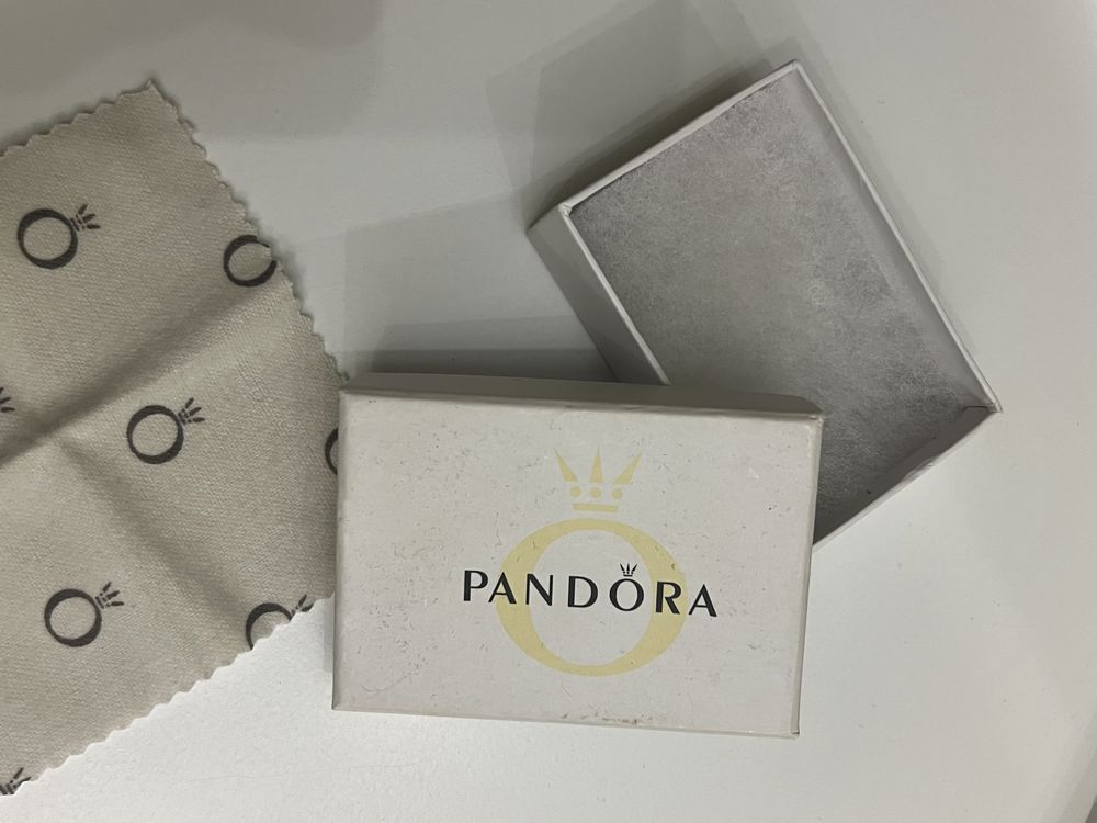 Салфетка, коробка Пандора Pandora
