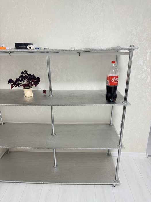 Стелаж для квітів з підсвіткою