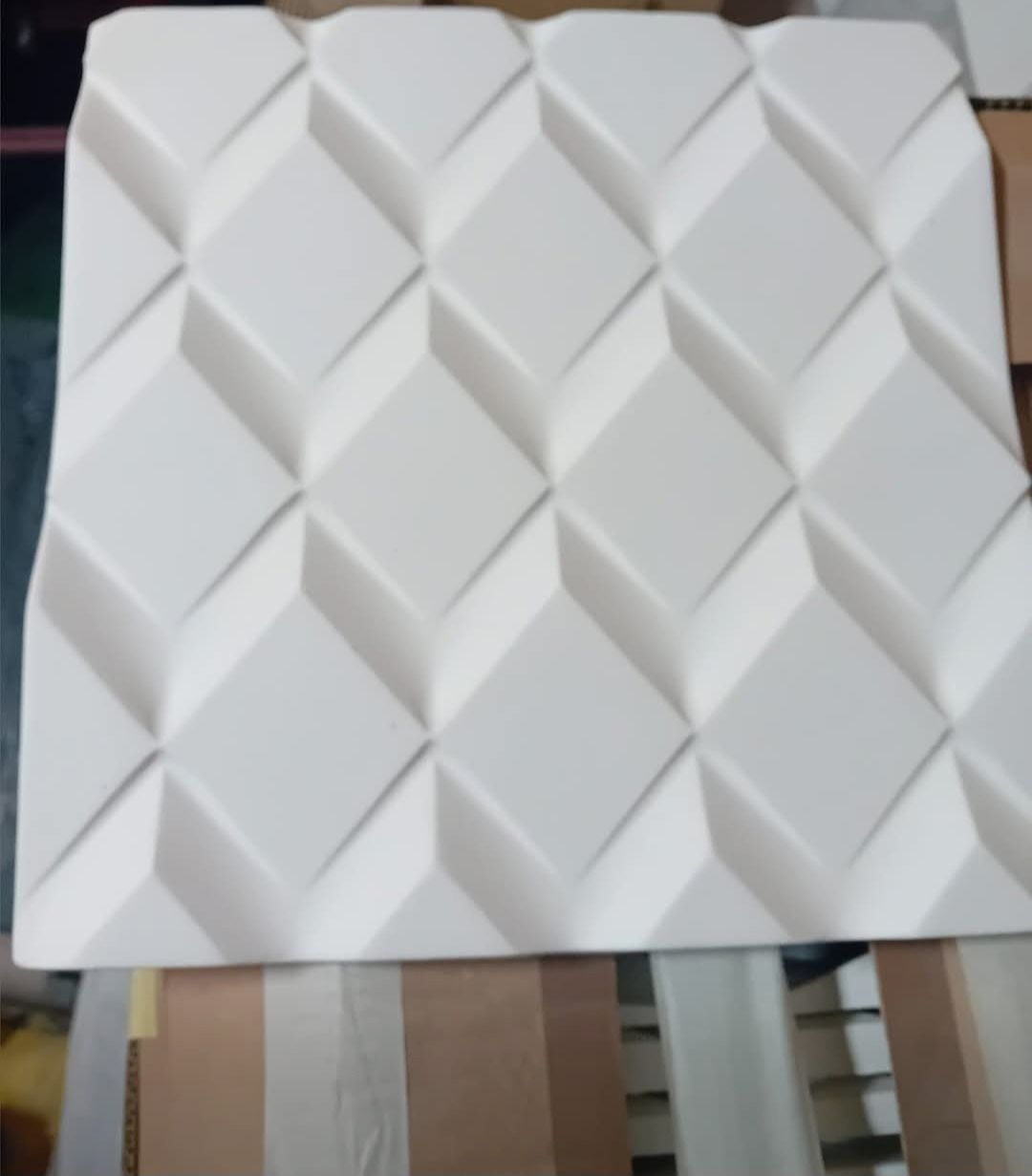 Placas Decorativas 3D em Geso para Parede – Design Moderno e Fácil Apl