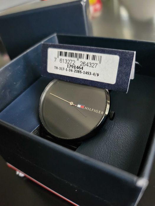 Zegarek Tommy Hilfiger Quartz Accelerator TH Czarny SS Mesh Bracelet