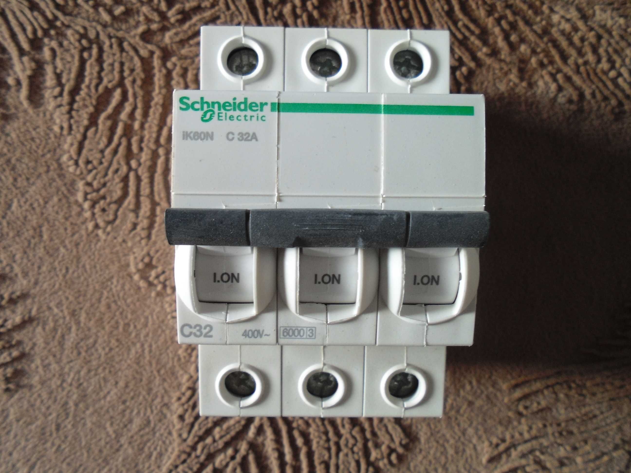 Schneider Electric iK60N