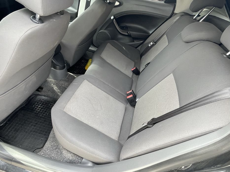 Seat Ibiza ( 2012 ) ( IDEAL )