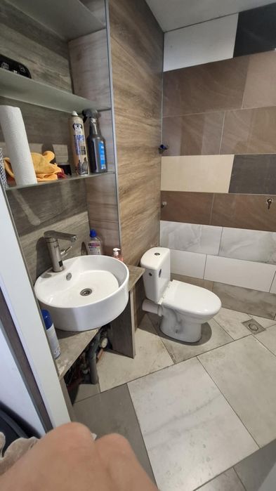 Wynajmę magazyn 450 m² + lokal użytkowy 60m – idealny pod sklep, biuro