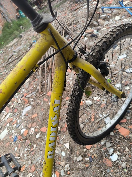 Vendo bicicleta precisa dos travões pode vir ver