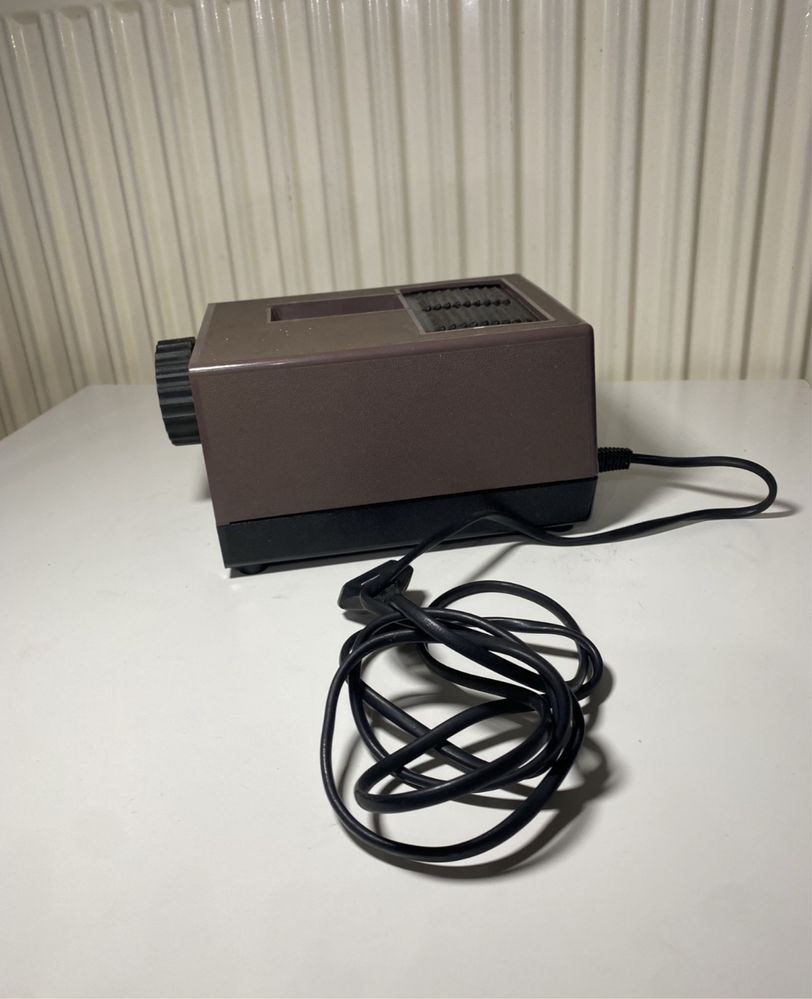 Projektor rzutnik Ania B9 S1