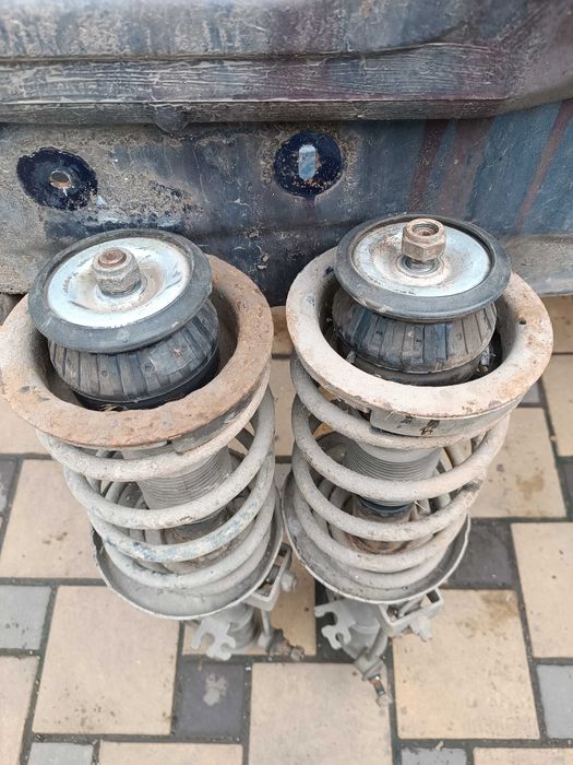 Стойки Опель Омега А Б Амортизаторы Стойка Omega A Амортизатор