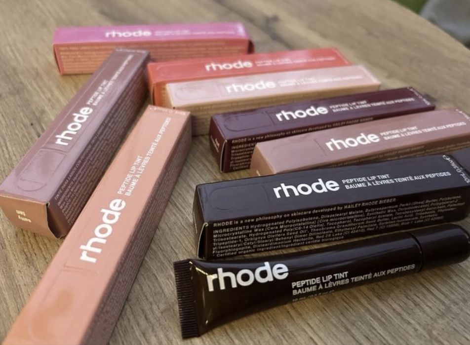 Блиск для губ род Rhode В асортименті (peptide lip tint)