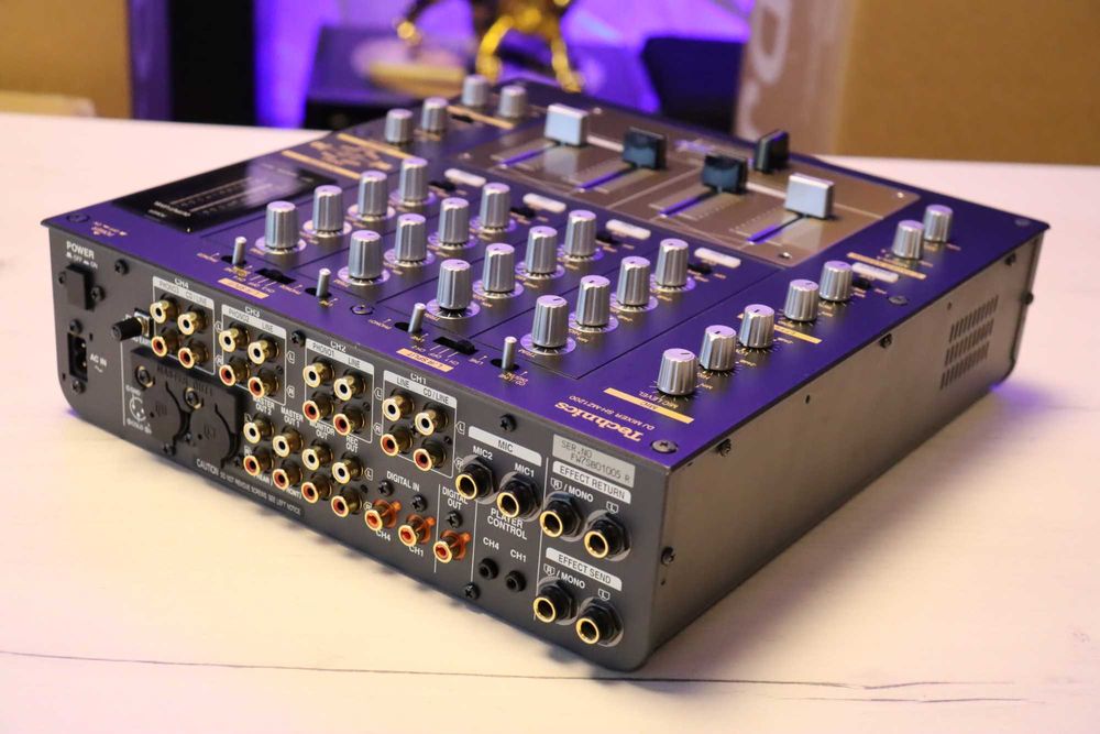 Technics SH-MZ1200 DJ MIXER // SL-1210MK2