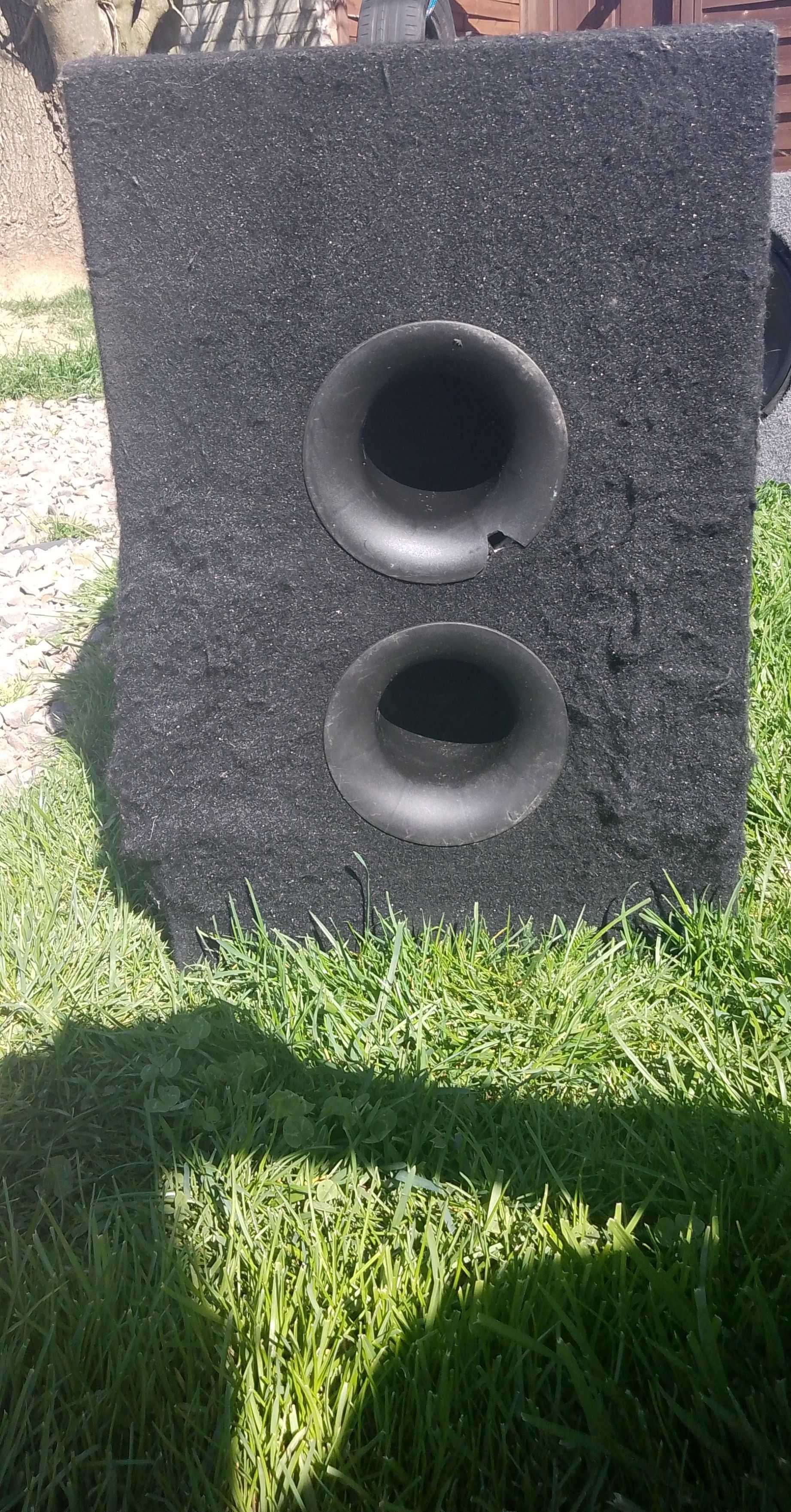 subwoofer że zmacniaczem