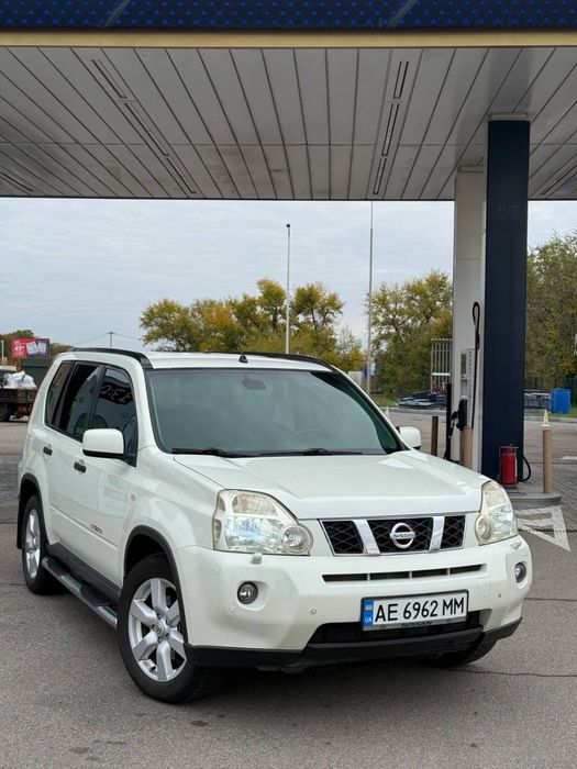 Nissan x-trail 2007 год