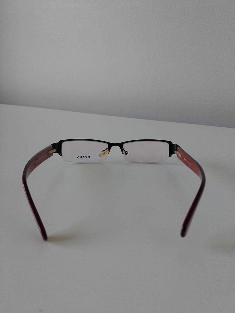 Oryginalne okulary korekcyjne zerówki Prada