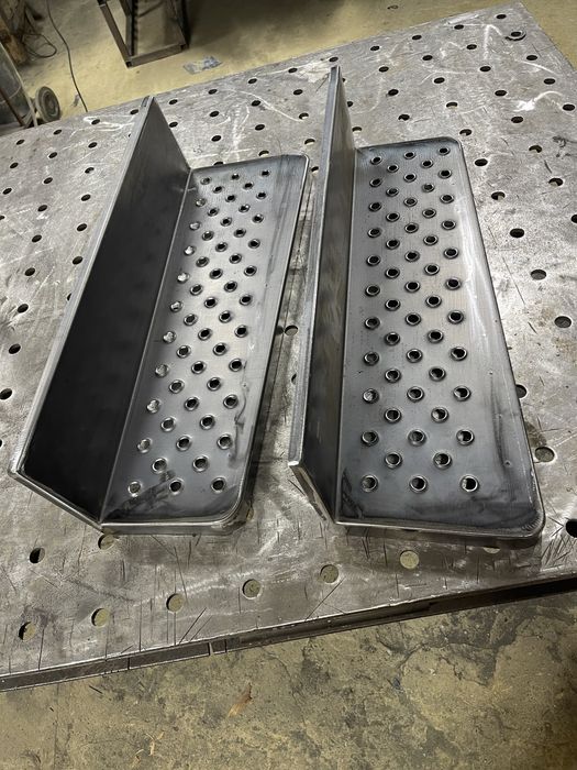 Підніжки ЗИЛ 130. ГАЗ 53. САЗ 3307. Бампер САЗ